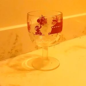 A wine glass Chinese cup